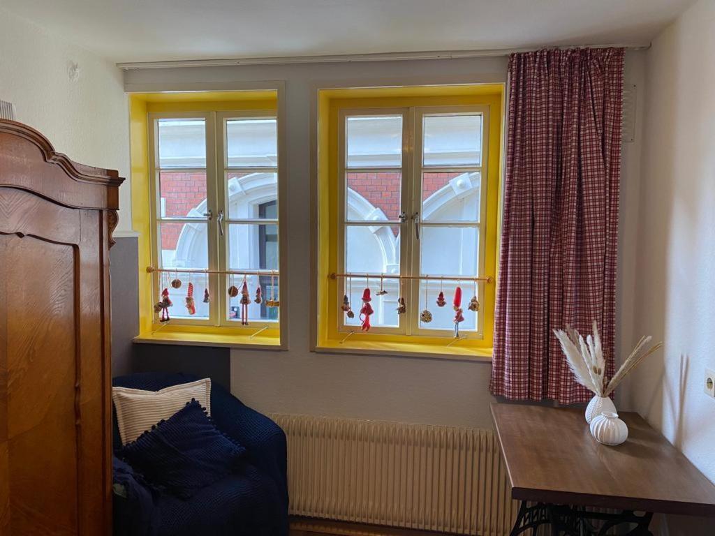 Ferienhaus "Sofia" Anno 1650, Neu - Top Lage - Tempur Beds - Wifi - Parking - Im Herzen Von Detmold-Altstadt, Historische Stadtmauer, Old Lane Detmold Bagian luar foto